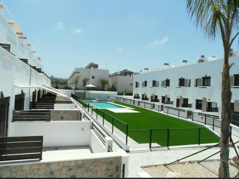 Bahia Homes Torrevieja Exterior photo